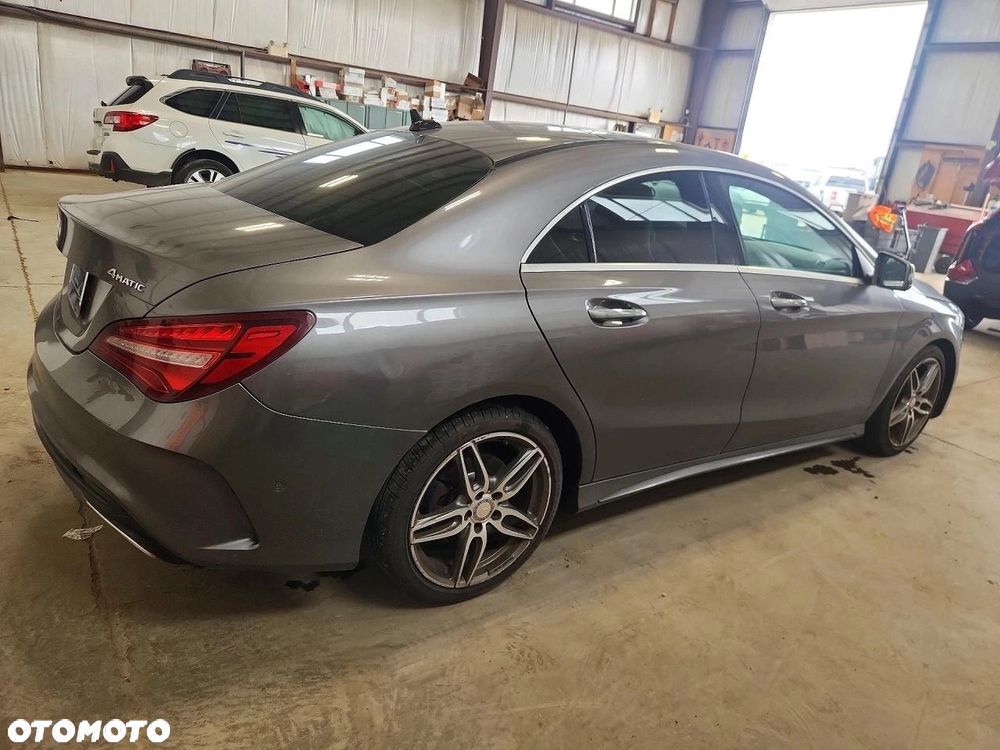 Mercedes-Benz CLA 250 4Matic 7G-DCT AMG Line - 4