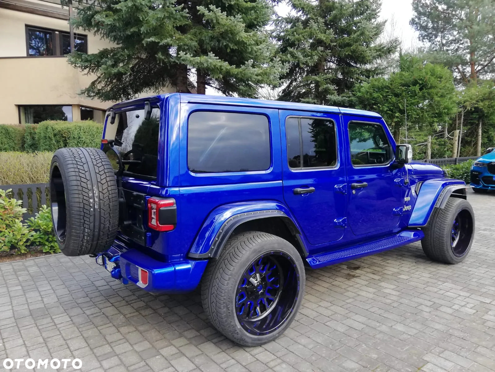 Jeep Wrangler - 12