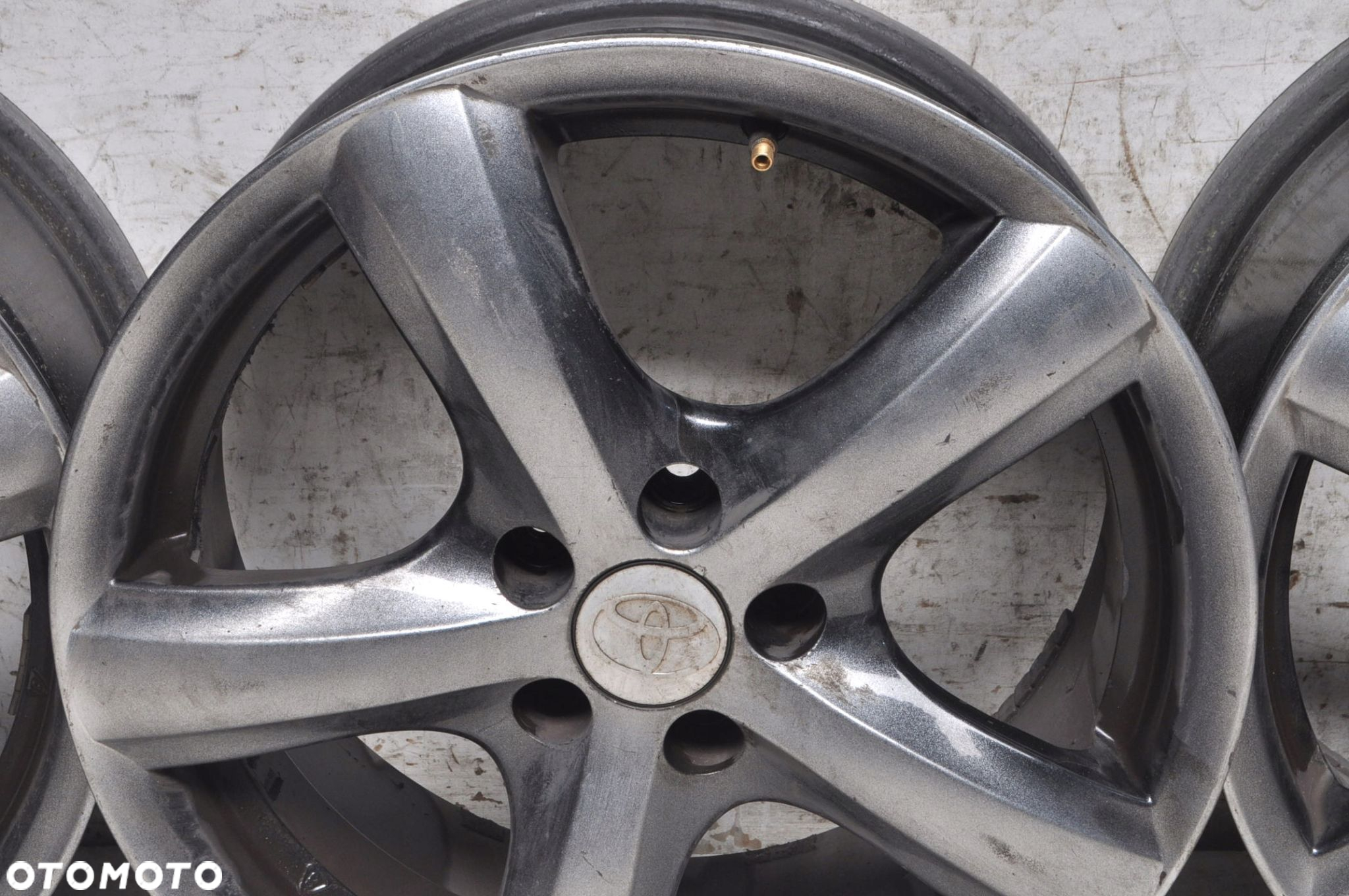 TOYOTA ATT VW SKODA AUDI FELGI ALUMINIOWE 5X112 R16 ATT640 KOMPLET - 9