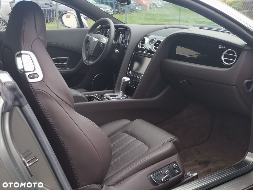 Bentley Continental GT V8 S - 16