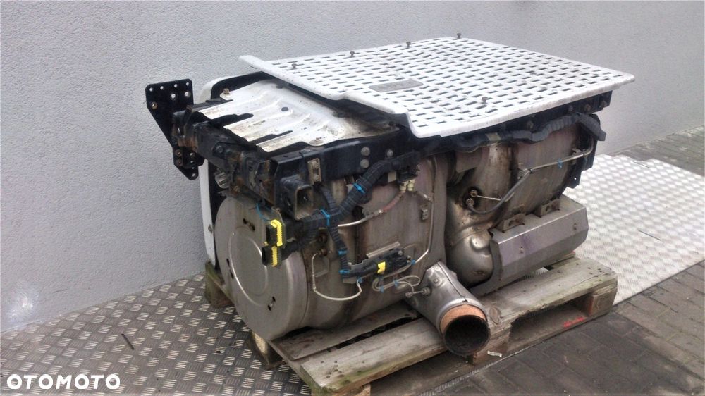 WÓZEK KATALIZATOR DPF XF 106 EURO 6 - 2