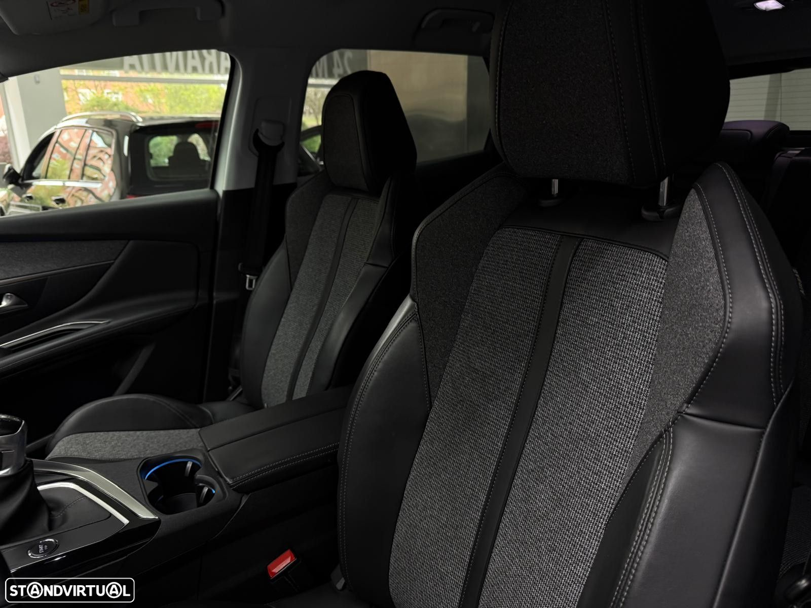 Peugeot 3008 1.5 BlueHDi Allure - 43
