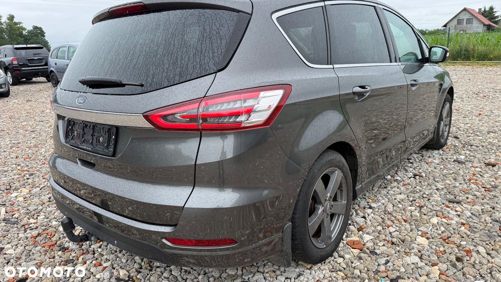 Ford S-Max 1.5 EcoBoost Titanium - 22