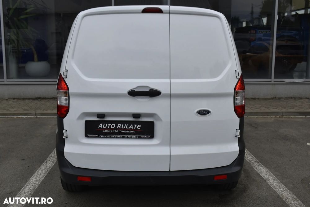 Ford Transit Courier - 6