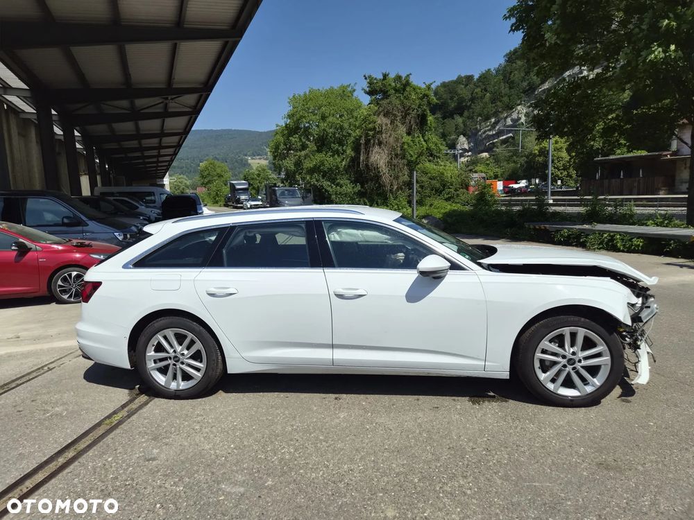 Audi A6 Avant 40 TDI quattro S tronic - 5