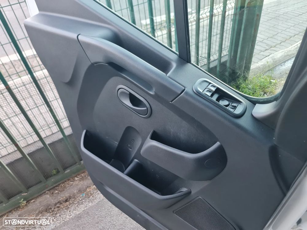 Renault MASTER L2H2 135CV | EQUIPAMENTO CRIOGÉNICO | IVA DEDUTÍVEL - 42