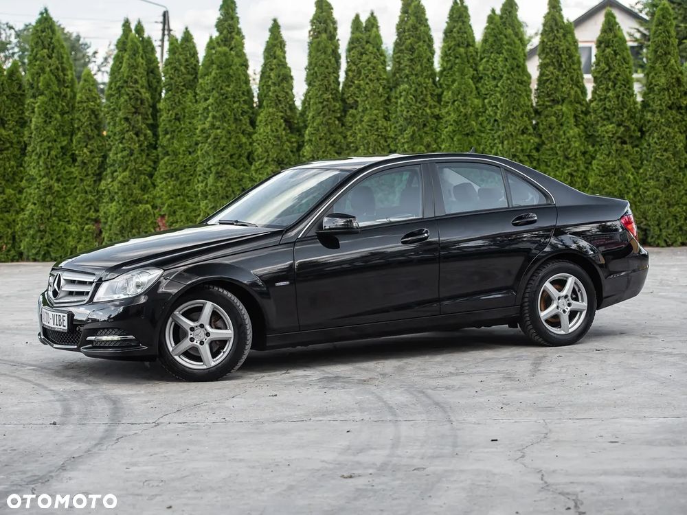 Mercedes-Benz Klasa C 180 BlueEFFICIENCY Avantgarde - 7
