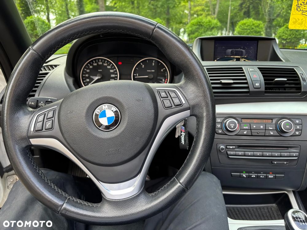 BMW Seria 1 118d - 31
