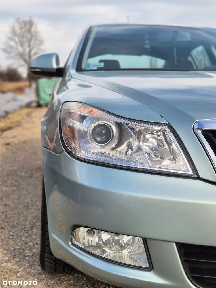 Skoda Octavia 1.4 TSI Ambition - 9