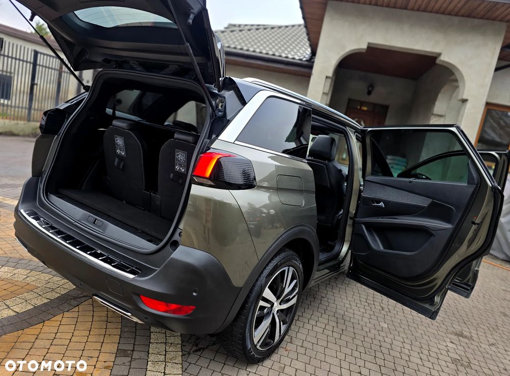 Peugeot 5008 - 13