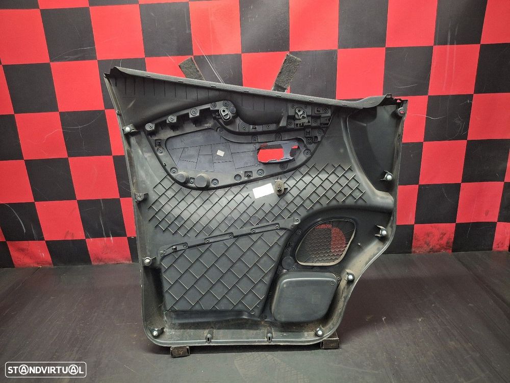 Quartela Frente Direita  Opel Vivaro B Caixa (X82) - 2