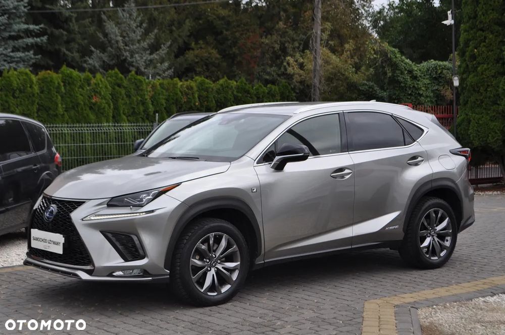 Lexus NX 300h F Sport Edition AWD - 3