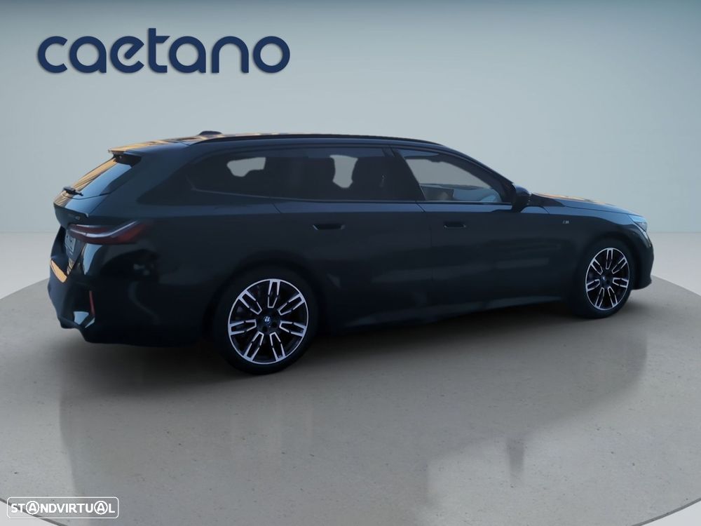 BMW i5 xDrive40 Edição Desportiva M - 9