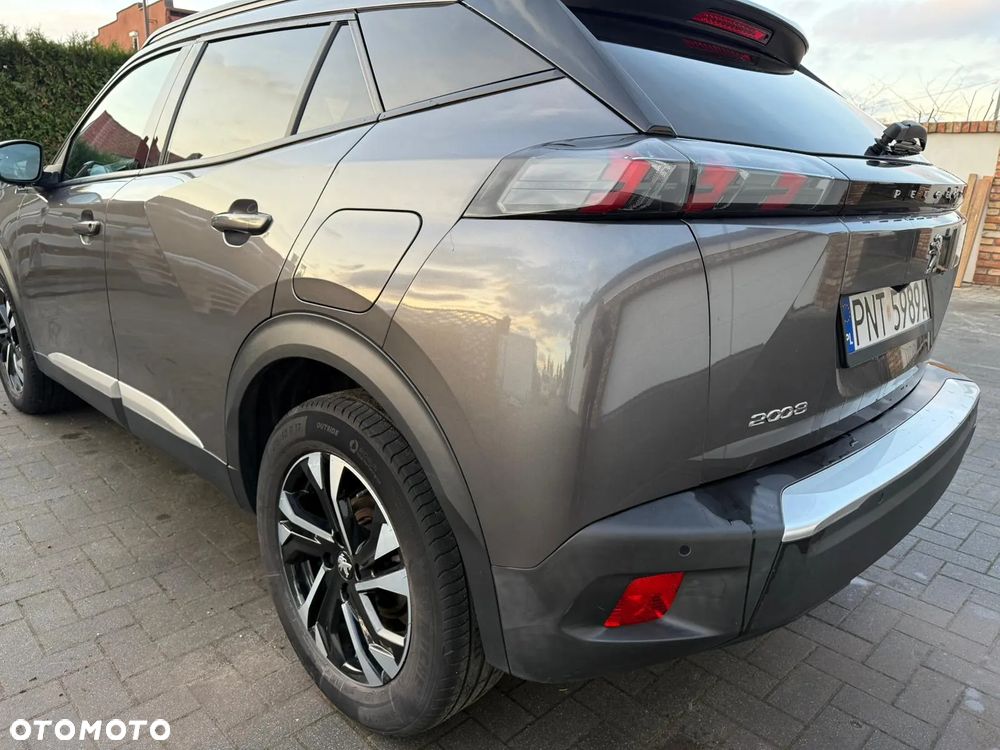 Peugeot 2008 1.5 BlueHDi Allure Pack S&S EAT8 - 14
