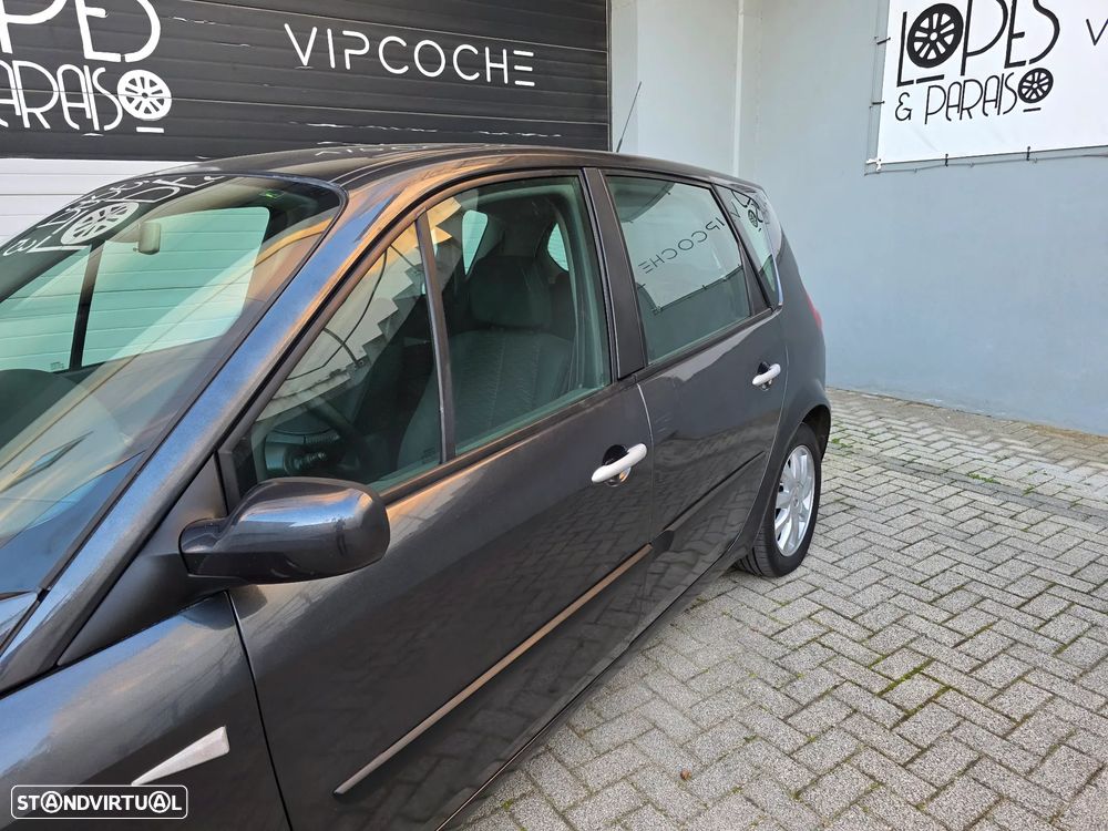Renault Scénic 1.5 dCi Dynamique S - 18