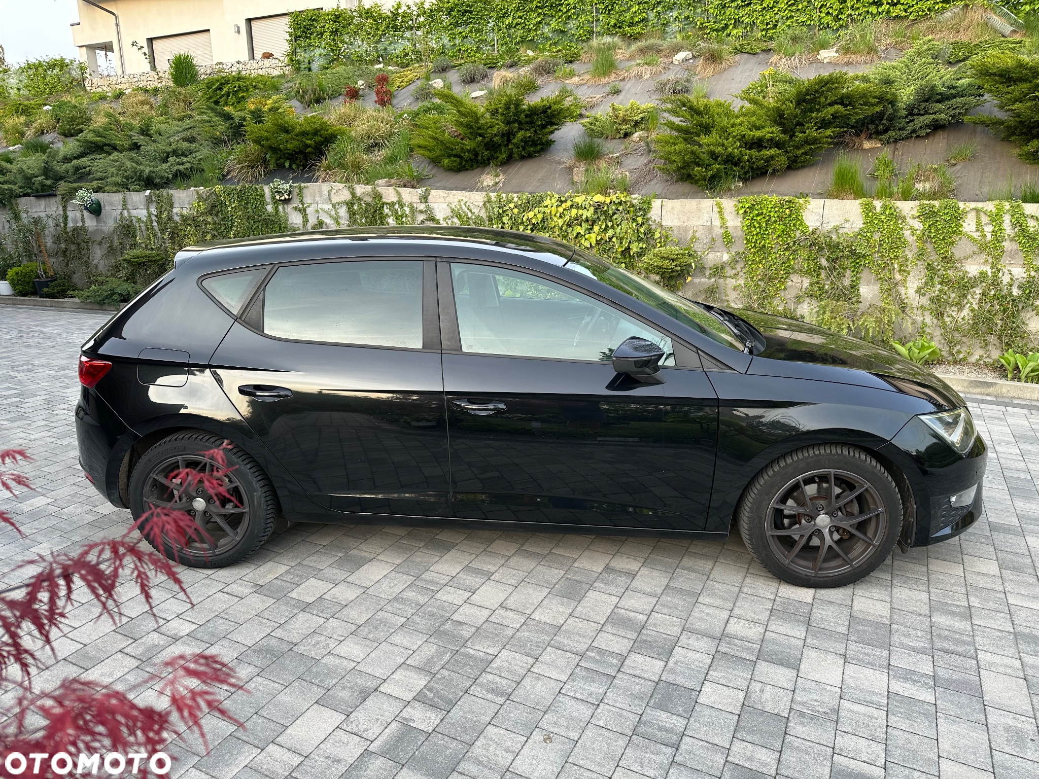 Seat Leon 2.0 TDI FR Black S&S - 4