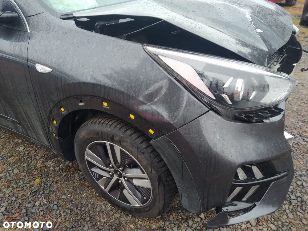 Kia Niro 1.6 GDI HEV 2WD OPF Edition 7 - 10