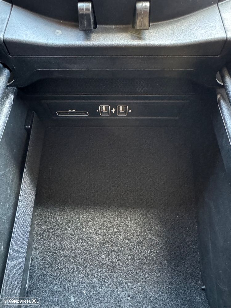 Mercedes-Benz C 180 Avantgarde+ - 31