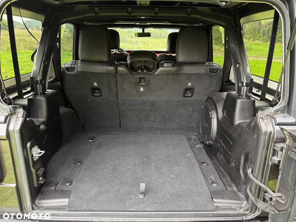 Jeep Wrangler Unlimited Hard-Top 3.6 Automatik Rubicon 10th Anniversary - 9
