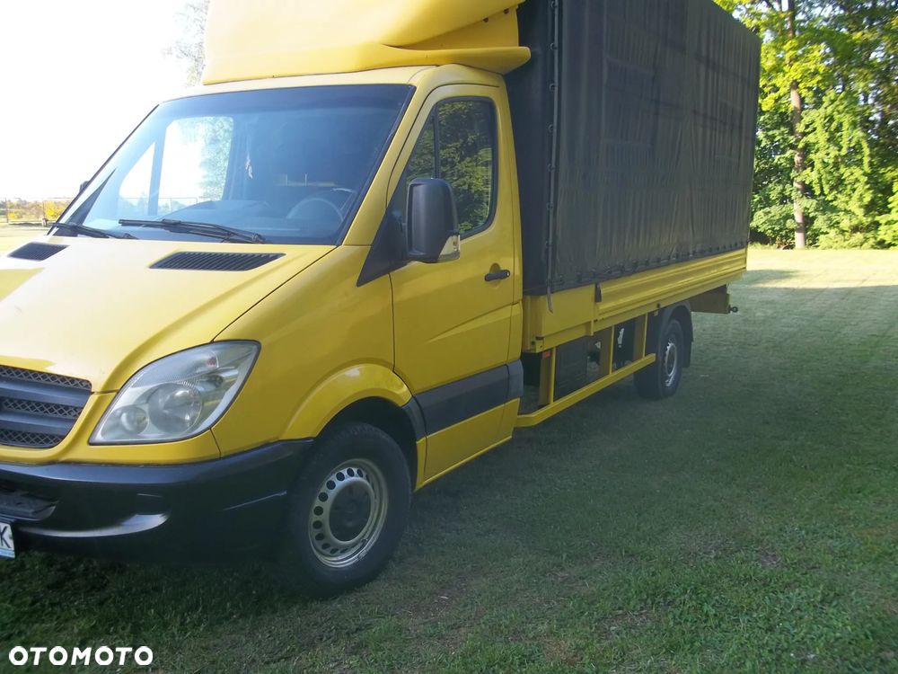 Mercedes-Benz SPRINTER - 22