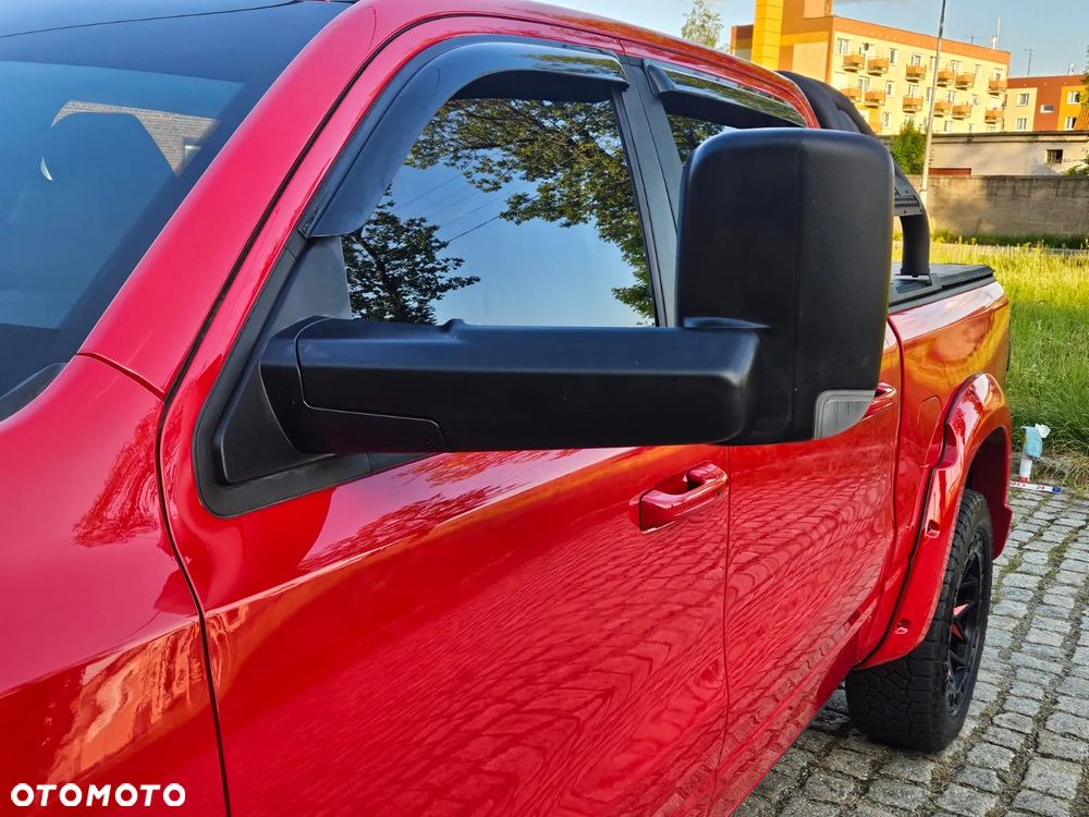 RAM 1500 Crew Cab Sport - 17