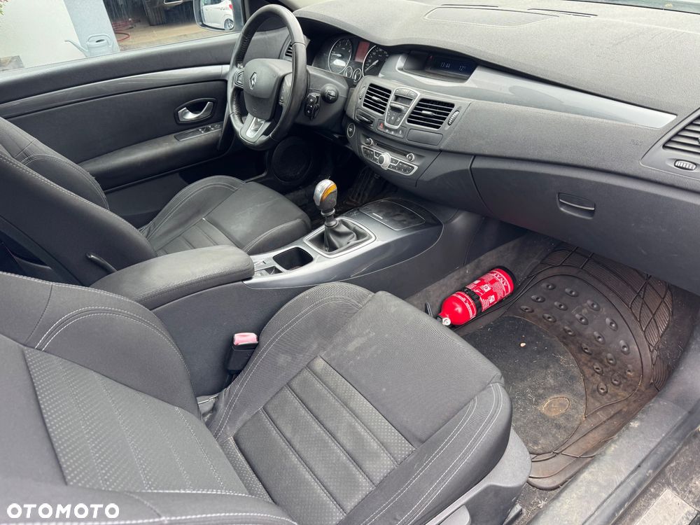 Renault Laguna 2.0 dCi FAP Dynamique - 7