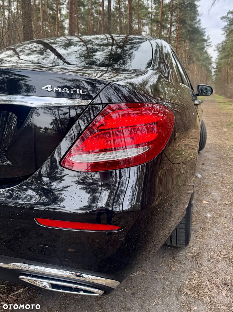 Mercedes-Benz Klasa E 220 d 4-Matic 9G-TRONIC - 6