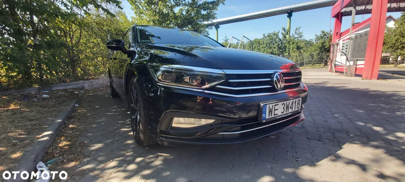 Volkswagen Passat - 4