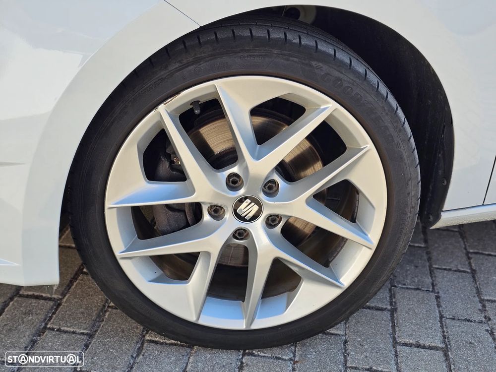SEAT Leon ST 2.0 TDI FR DSG S/S - 6