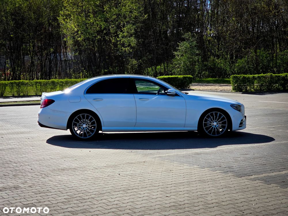 Mercedes-Benz Klasa E 220 d 9G-TRONIC - 5