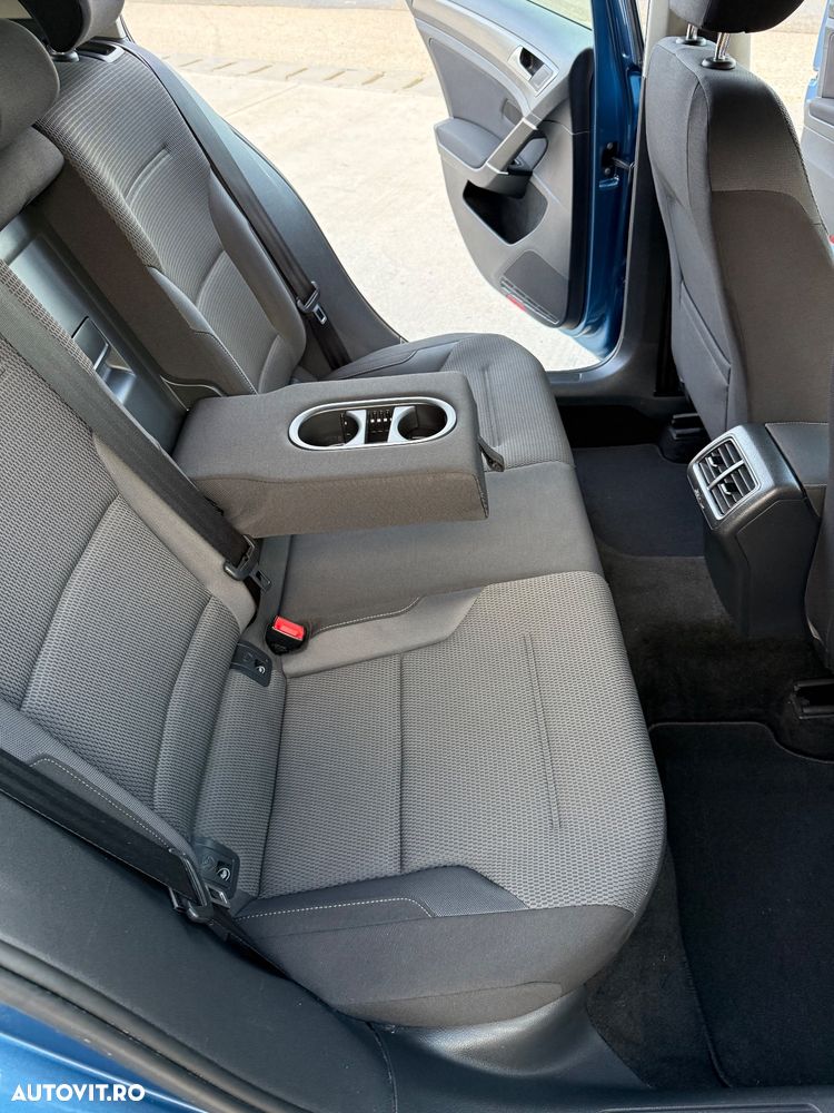 Volkswagen Golf 1.2 TSI BlueMotion Technology Comfortline - 28