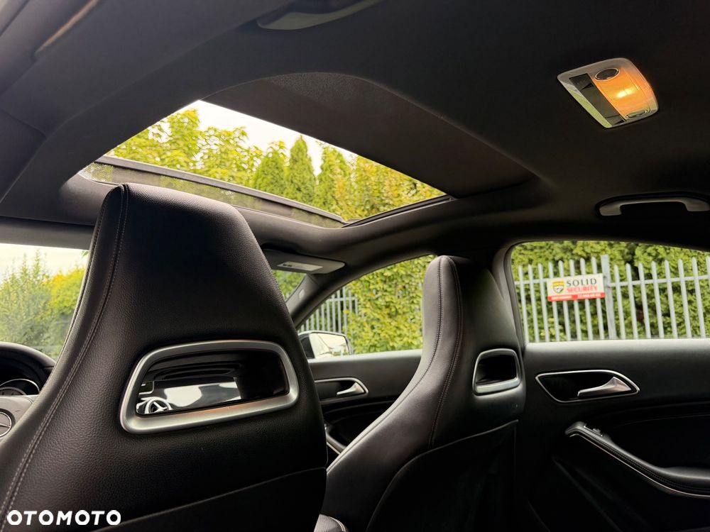 Mercedes-Benz CLA 250 4-Matic - 18
