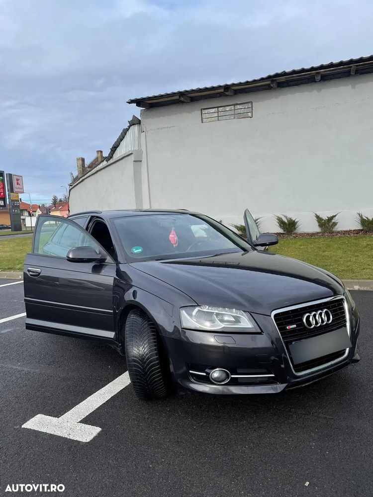 Audi A3 Sportback 1.8 TFSI Ambiente - 5