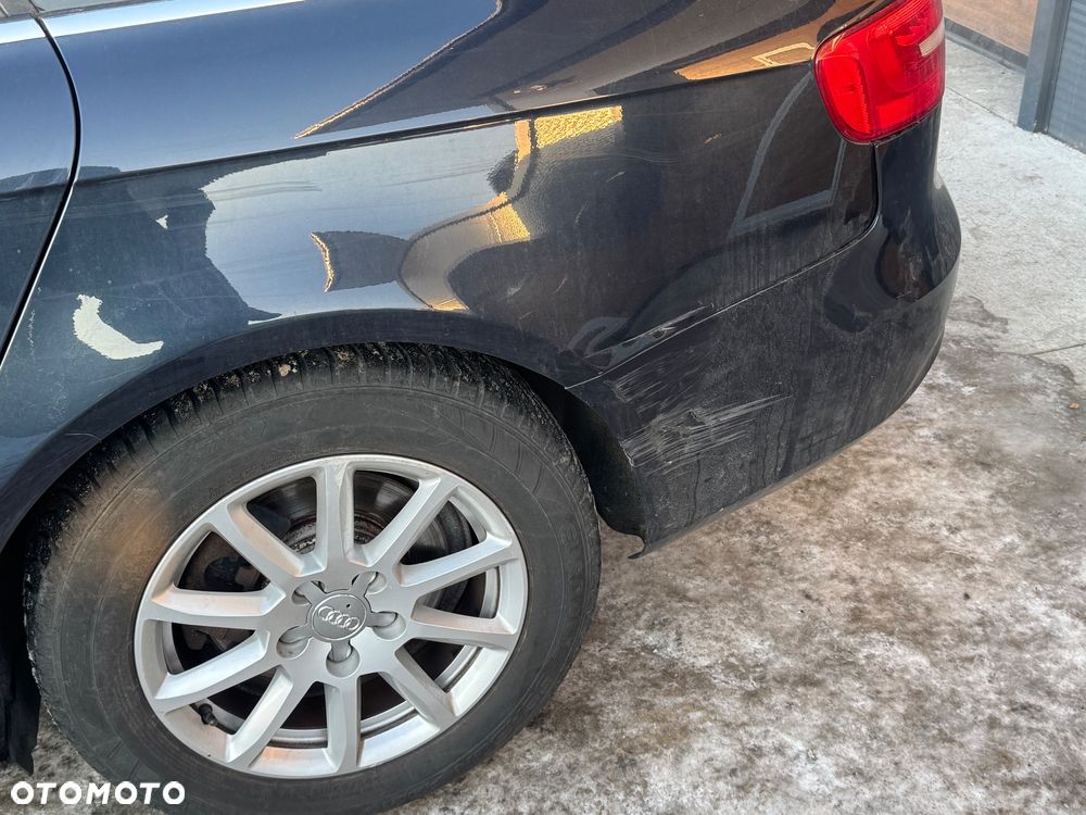 Audi A4 Avant 2.0 TDI DPF Ambition - 10