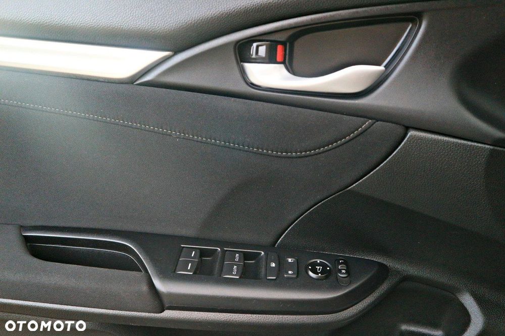 Honda Civic 2.0 i-VTEC LX CVT - 36