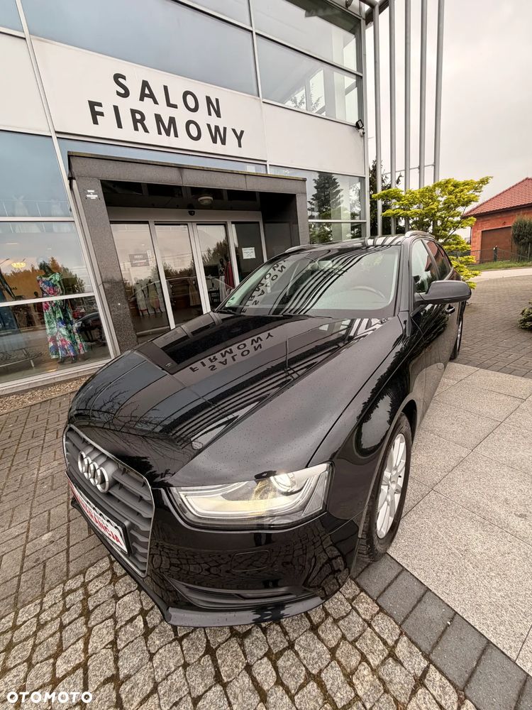 Audi A4 Avant 2.0 TDI DPF clean diesel multitronic S line Sportpaket - 22