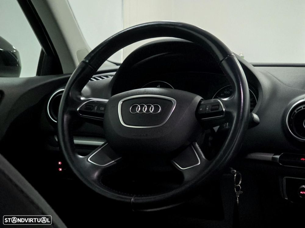 Audi A3 1.6 TDI Sport - 26