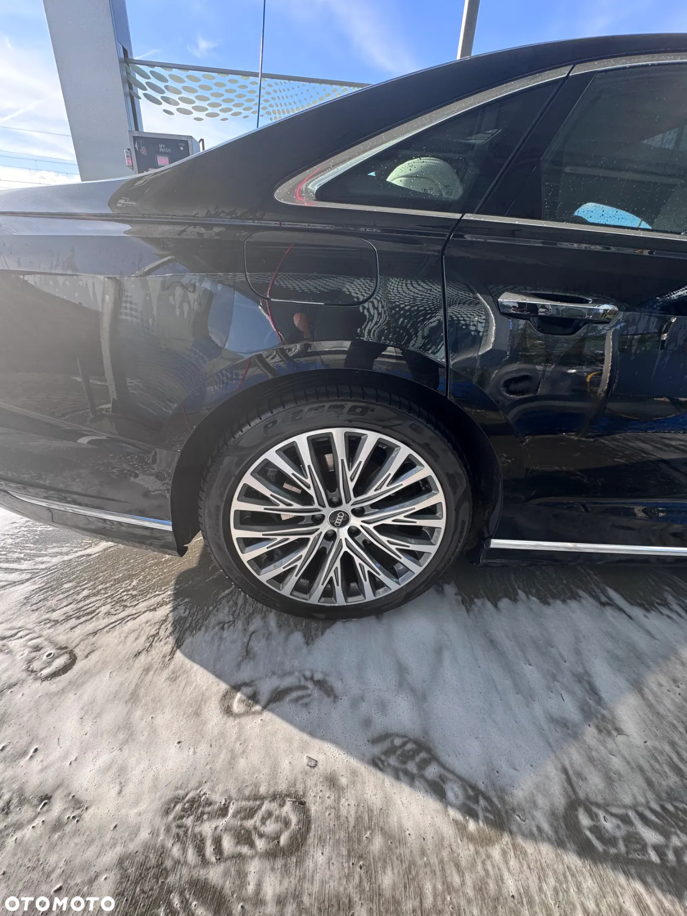 Audi A8 - 13