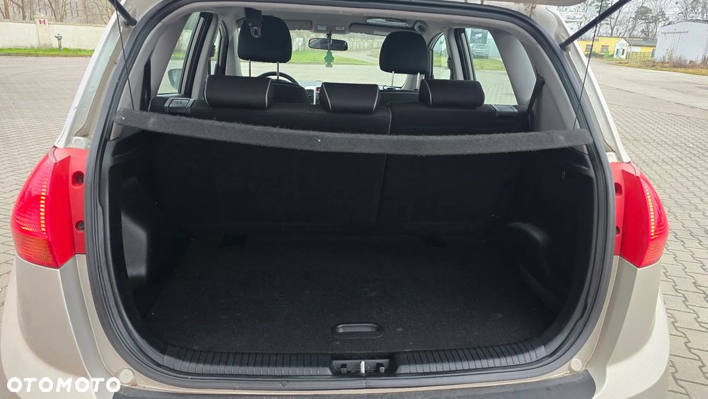 Kia Venga 1.4 CVVT Attract - 19