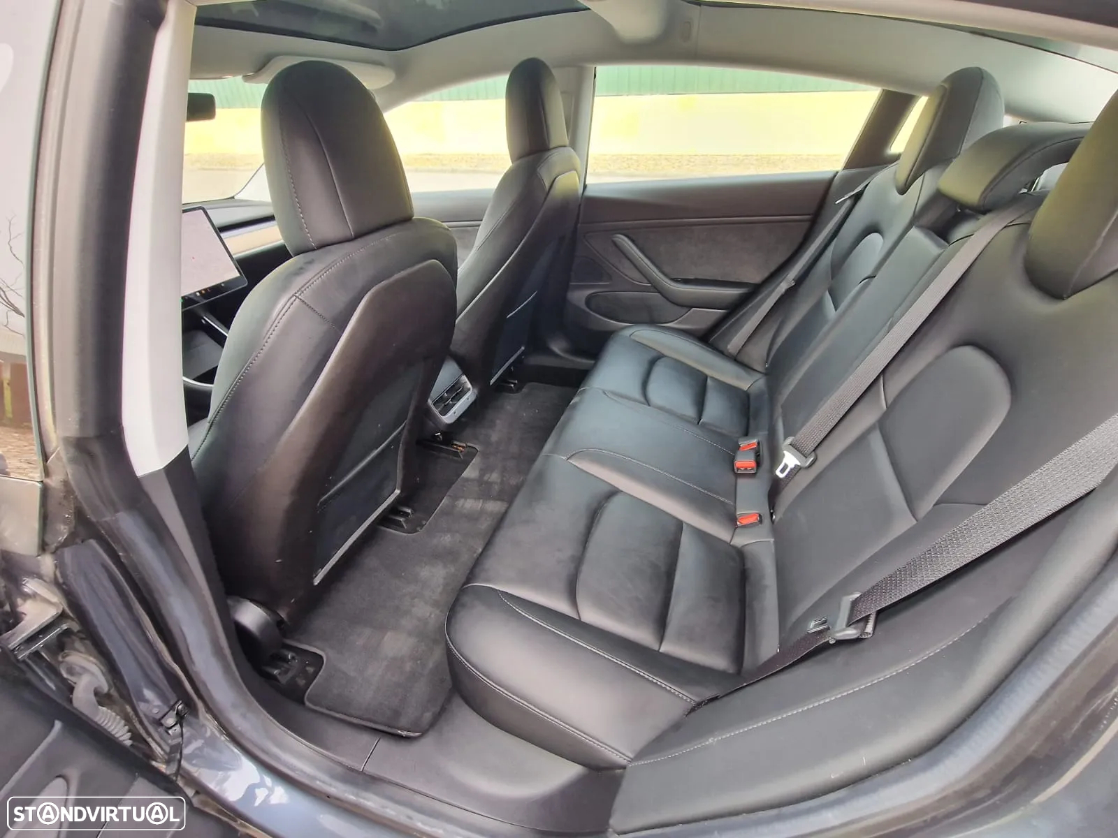 Tesla Model 3 Long Range AWD Dual Motor - 30