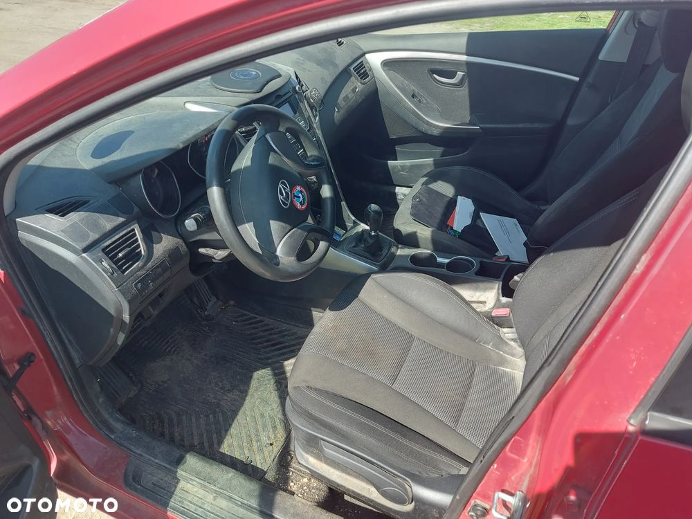 Hyundai i30 i30cw 1.4 CRDi Trend - 6