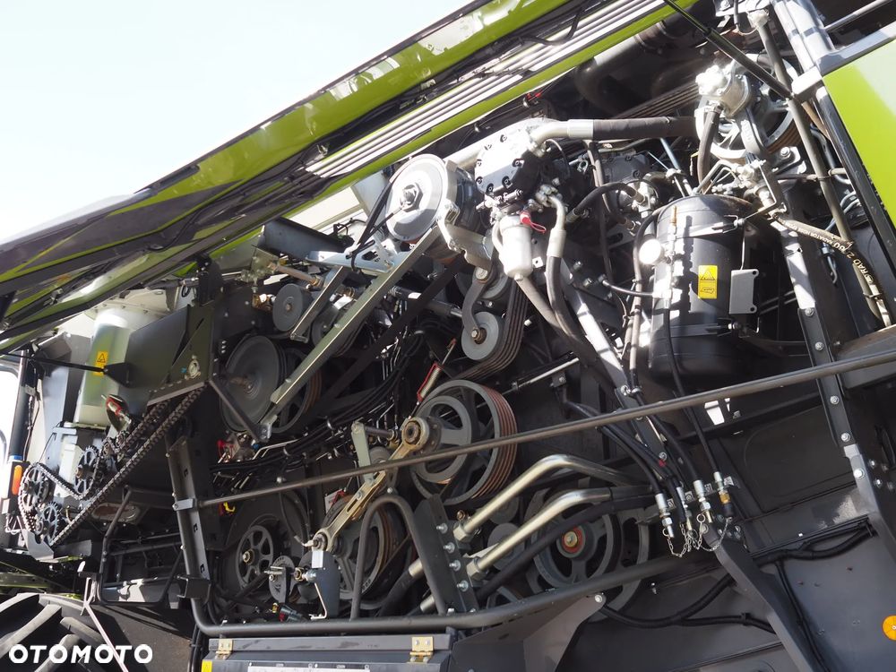 Claas Lexion 7500 + V930 - 9