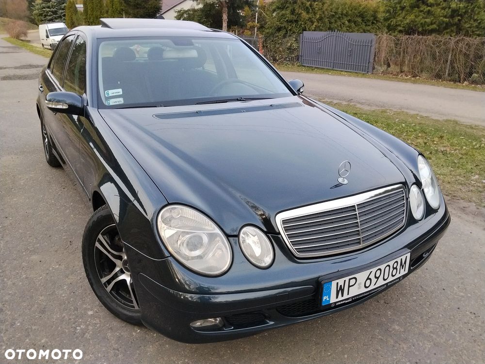 Mercedes-Benz Klasa E 200 Kompressor Classic Sport Edition - 17