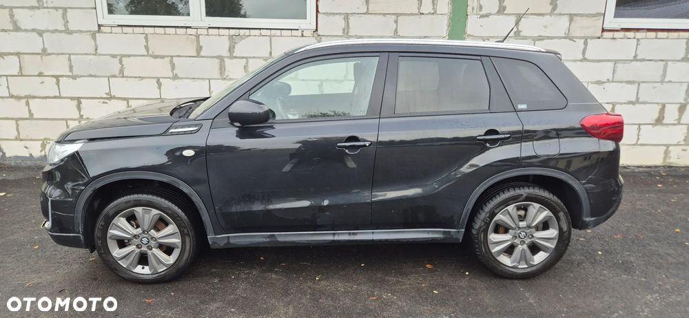 Suzuki Vitara 1.0 Boosterjet Premium 4WD - 6