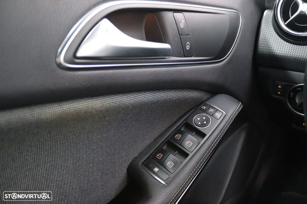 Mercedes-Benz A 180 CDI (BlueEFFICIENCY) Style - 11
