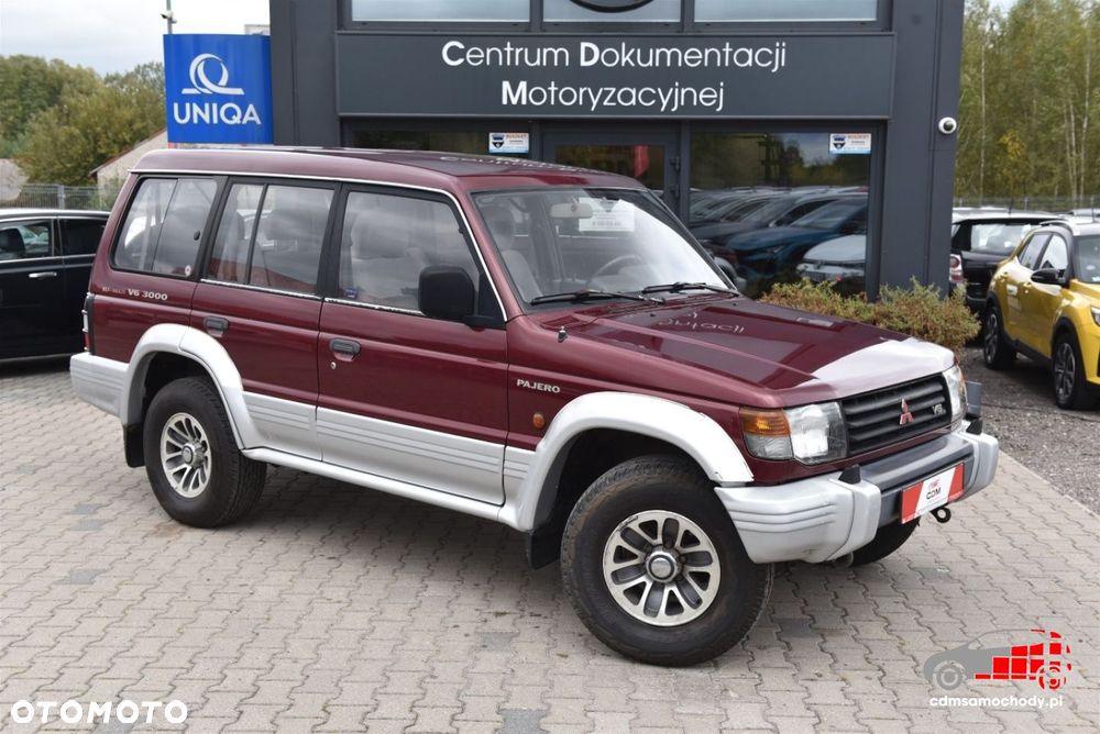 Mitsubishi Pajero - 4