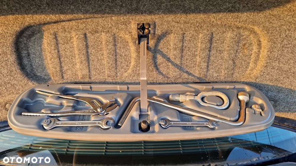 BMW Seria 3 330 Ci Edition Sport - 15