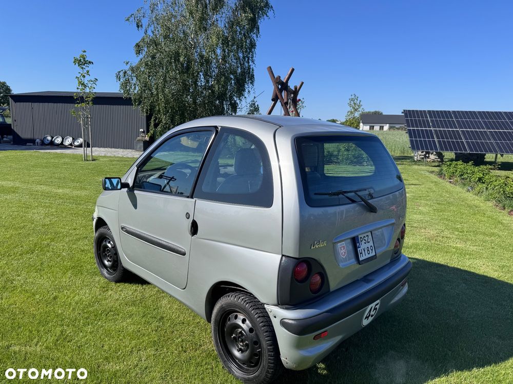 Microcar MC - 9
