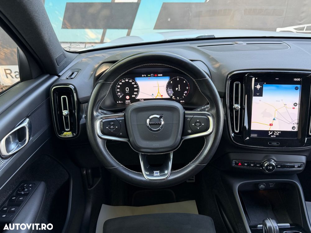 Volvo XC 40 D4 AWD R-Design - 10