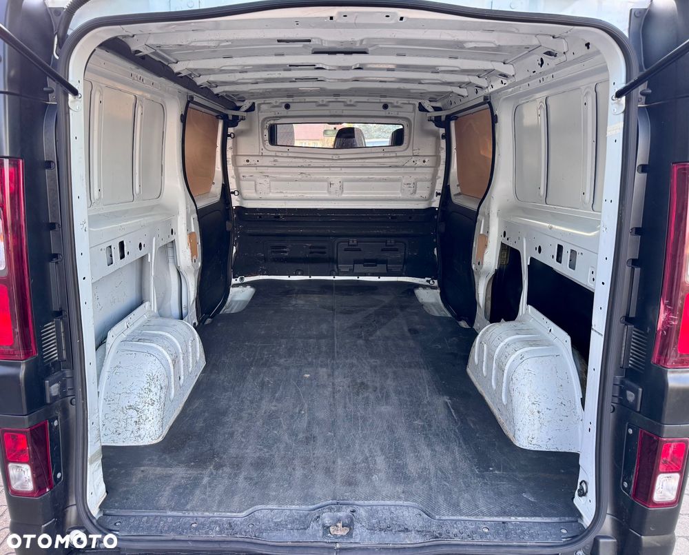 Renault Trafic - 18